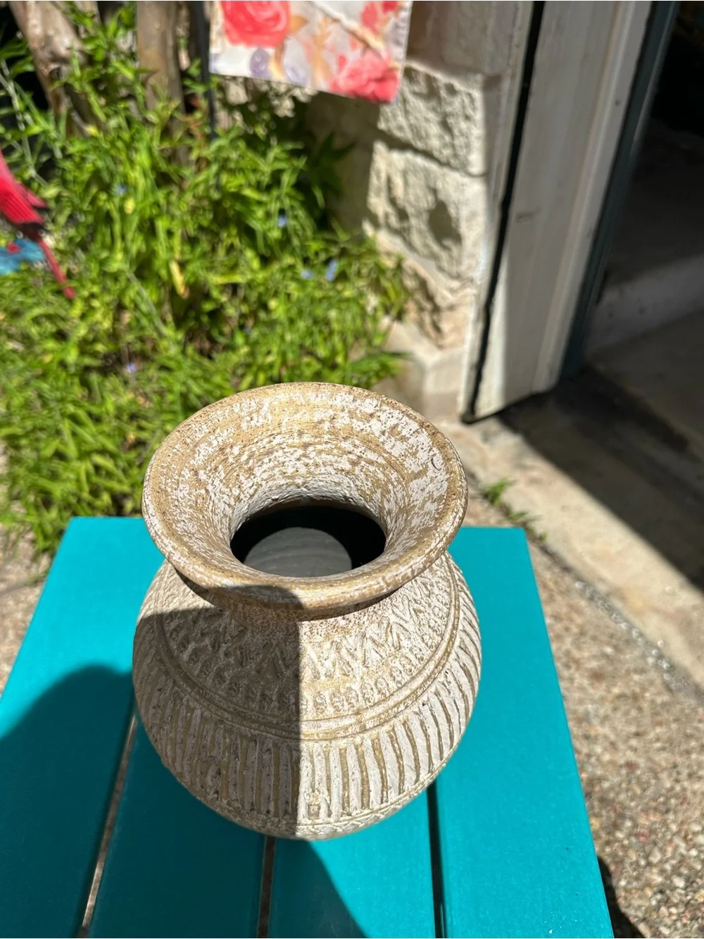 Decorative Textured Ceramic Vase in Beige/gold